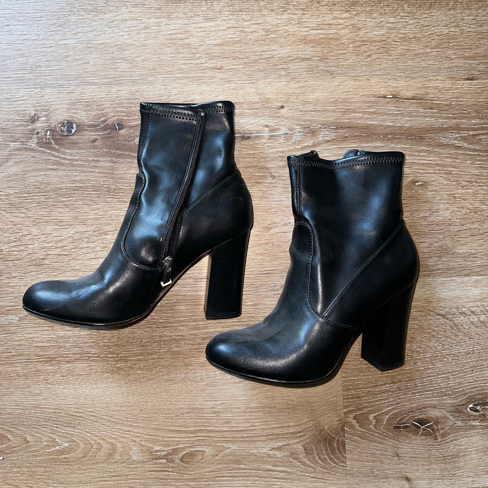 Black boots